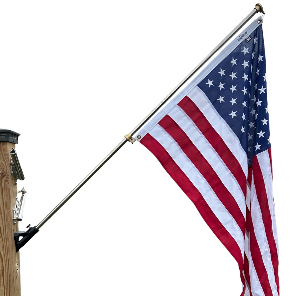 Poly/Carbon, 1" Flagpole Mount